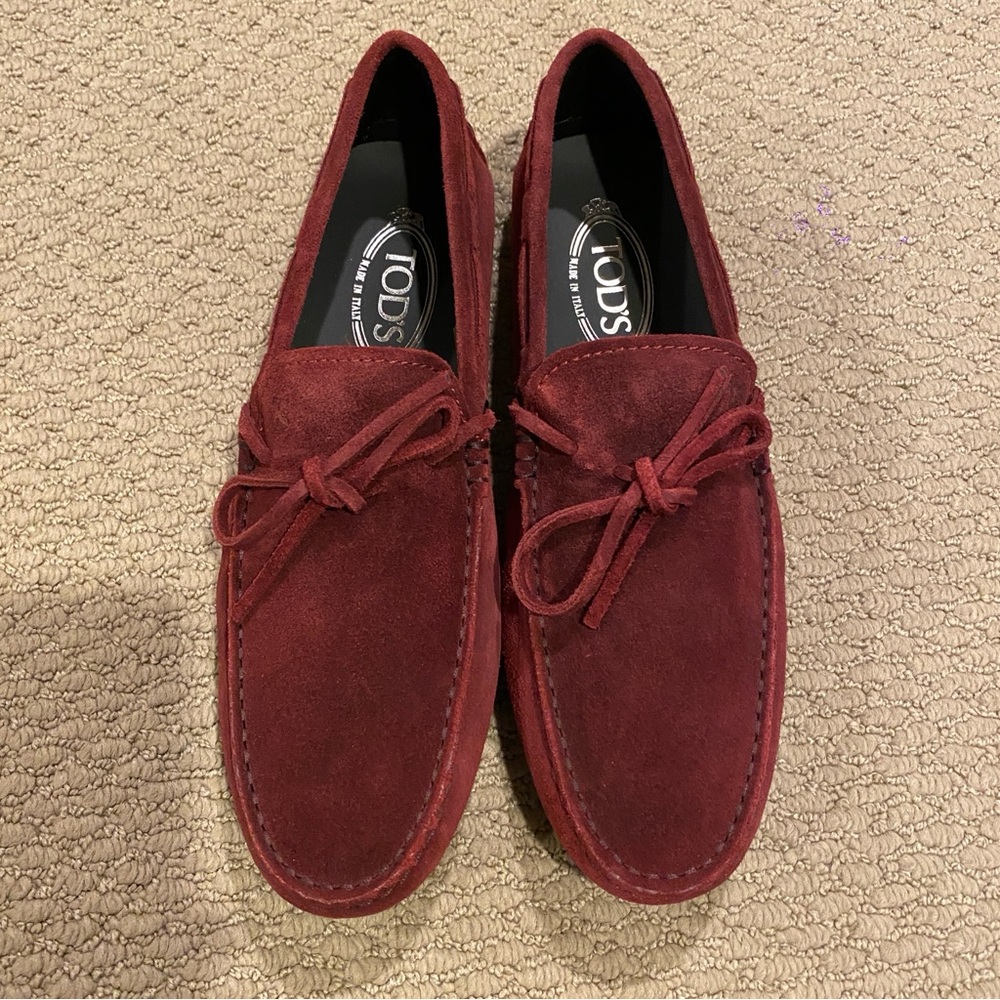Brand New Tod's Men’s Suede Driving Shoes Burgundy Color Size US8.5/UK7.5